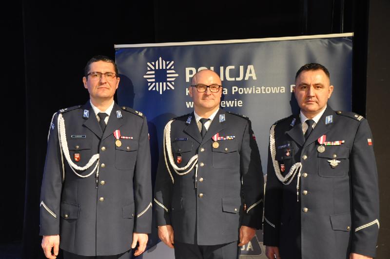 Dotychczasowy oraz nowy Komendant Powiatowy Policji w Braniewie